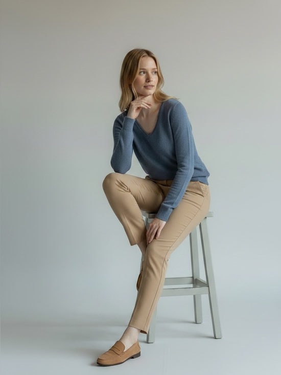 Adrienne Vittadini Sweaters - Adrienne Vittadini Light Periwinkle Cashmere Sweater